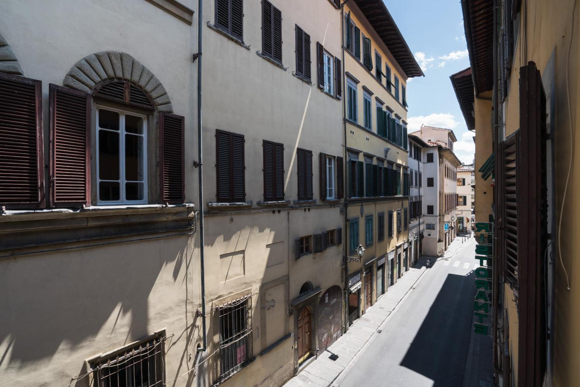 Super * Florence